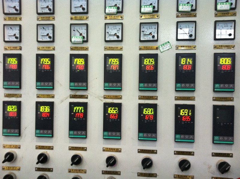 擠出機(jī)溫度控制表_副本