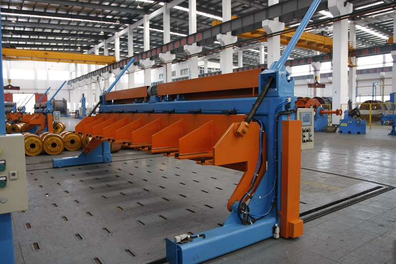 框絞機水平上盤機構(gòu)