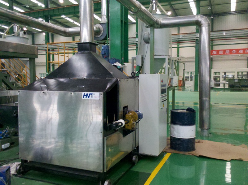 瀝青涂覆機(jī)2